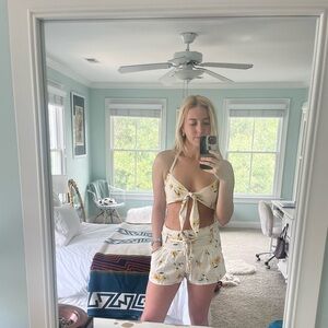 Billabong sunflower print set
